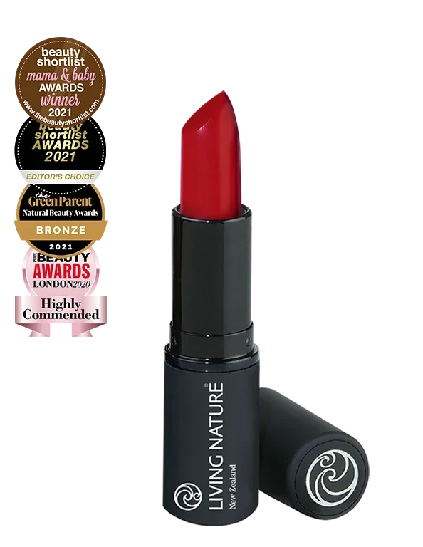 #16 Lipstick Glamorous