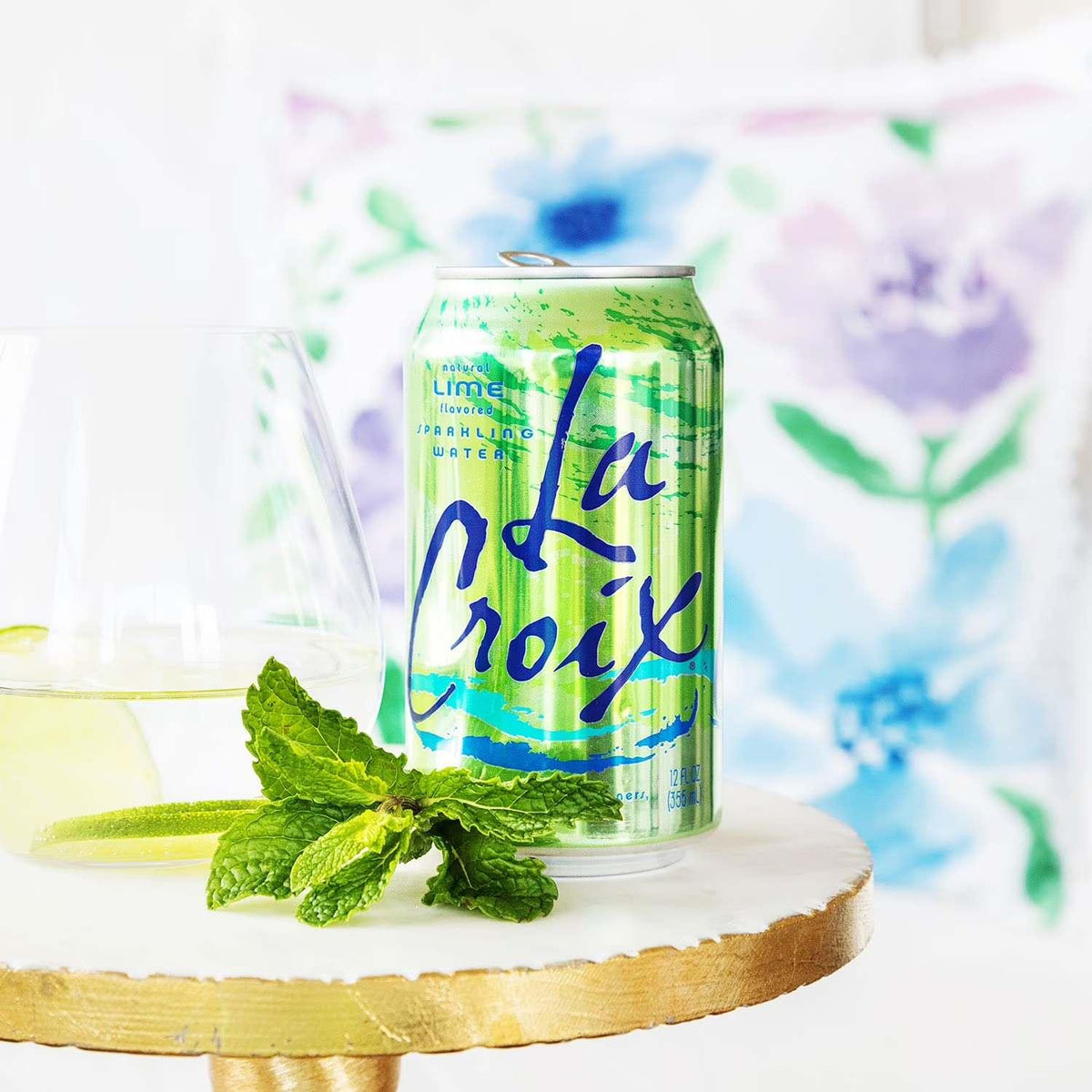 LaCroix Sparkling Water Lime 355ml